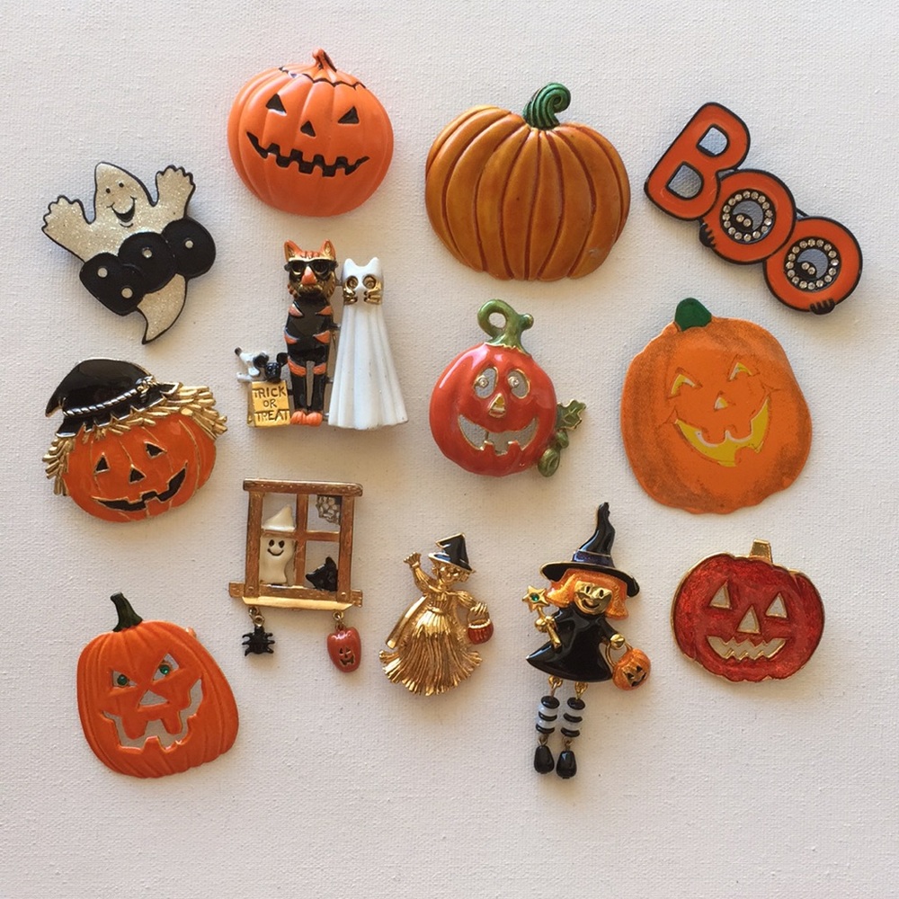 Vintage Bundle Lot of Halloween Brooches Enamels